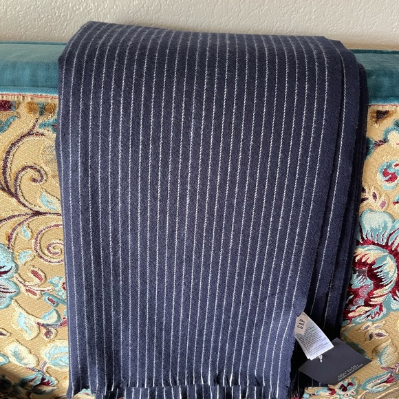 Gap recycled cozy scarf - Picture 4 of 6